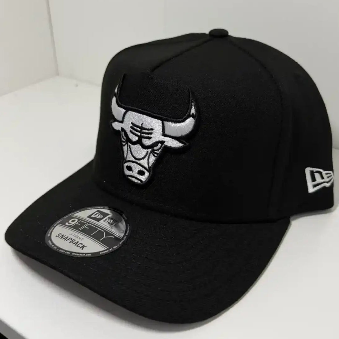 Chicago Bulls black cap with white logo angle